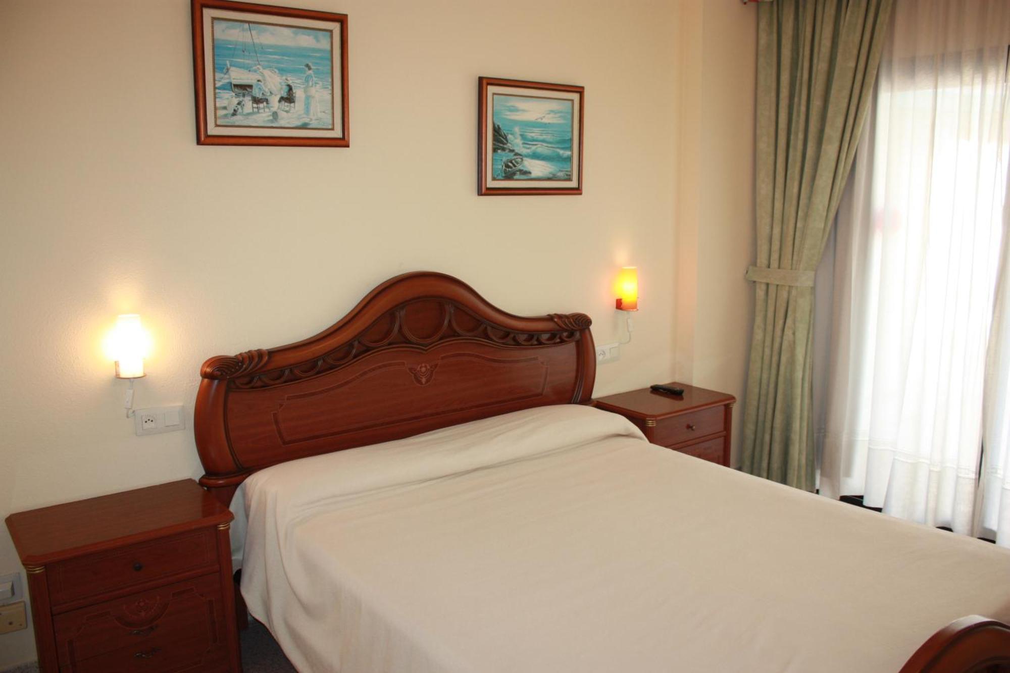 Apartamentos Aventura Salou Room photo